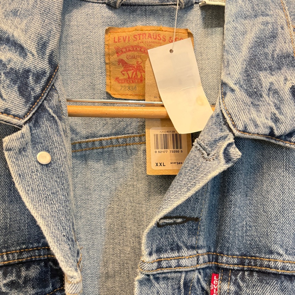Levis 72334 Mens XXL Light Wash Blue Denim Trucker Jacket NWT Western - Picture 4 of 12